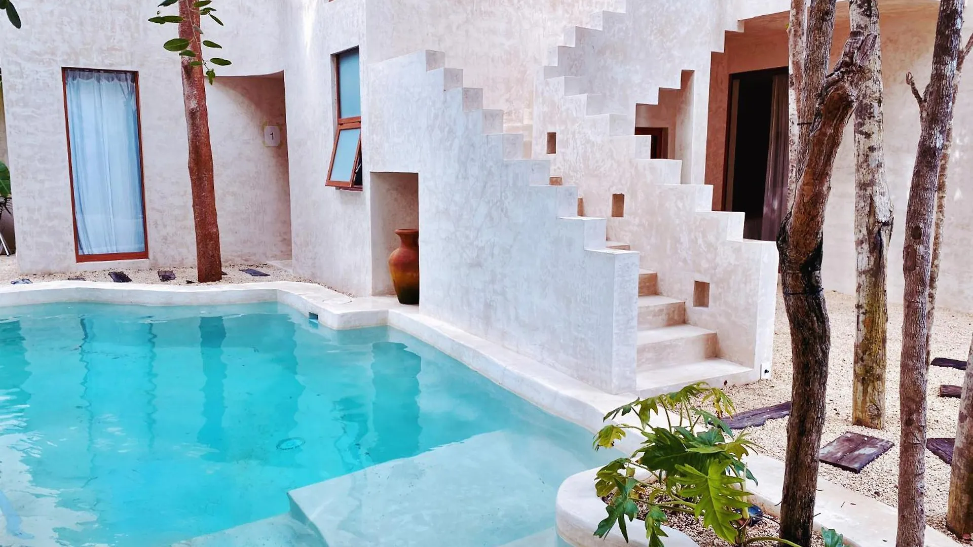 Makan Brand New 2-Bedroom Apt With Patio And Pool Tulum 0*,