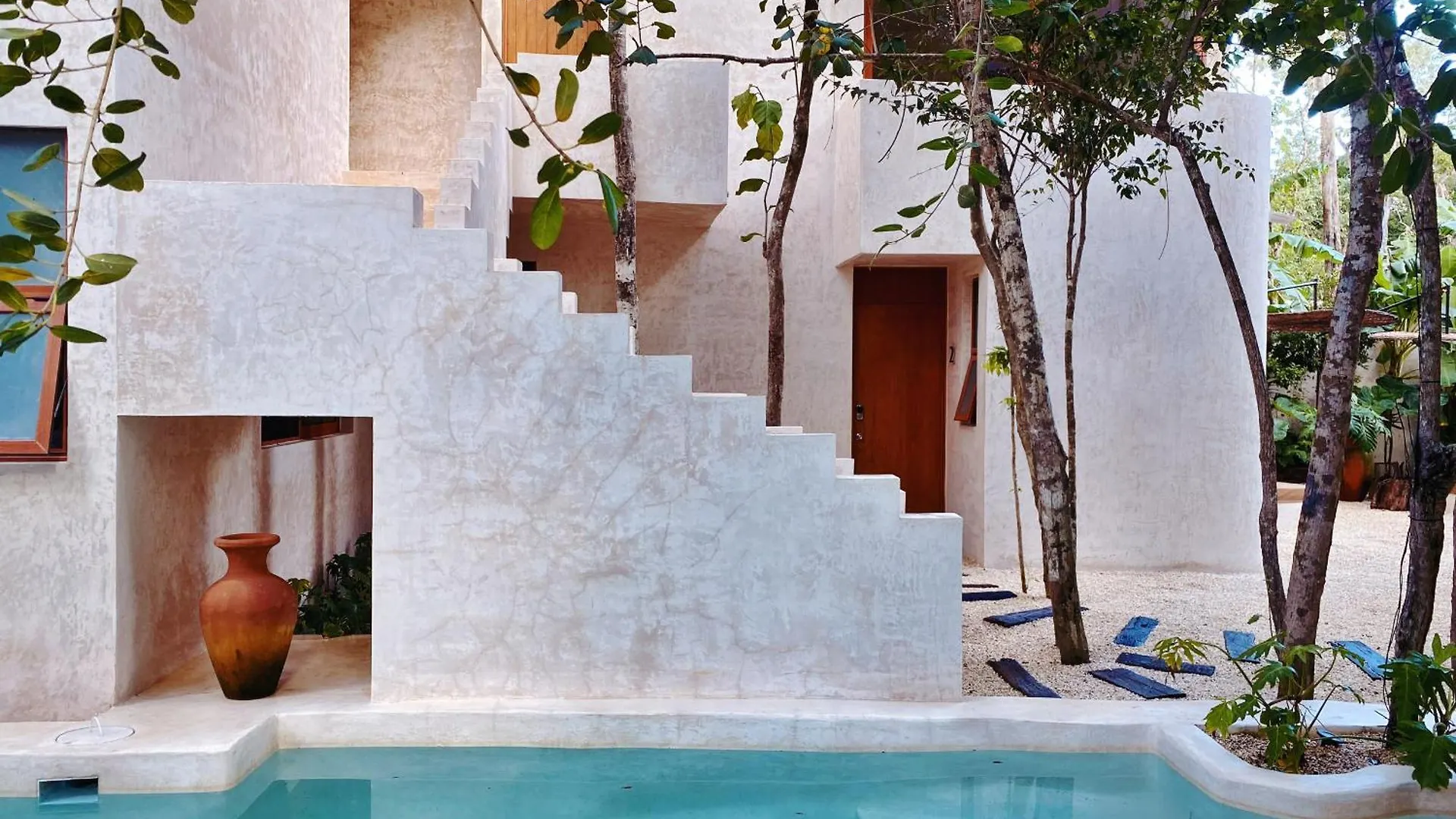 Makan Brand New 2-Bedroom Apt With Patio And Pool Tulum